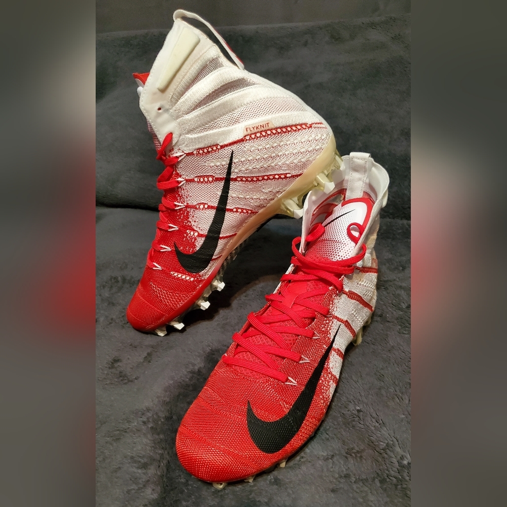 Nike Mens Vapor Untouchable 3 Elite Flyknit Football Cleats Red AO3006-160 10.5